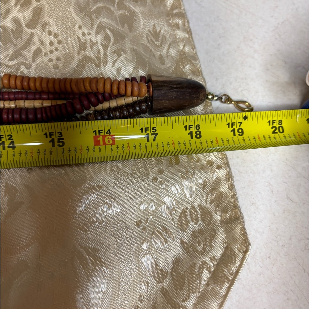Vintage Wooden Beaded Choker Necklace 19” - Picture 8 of 8